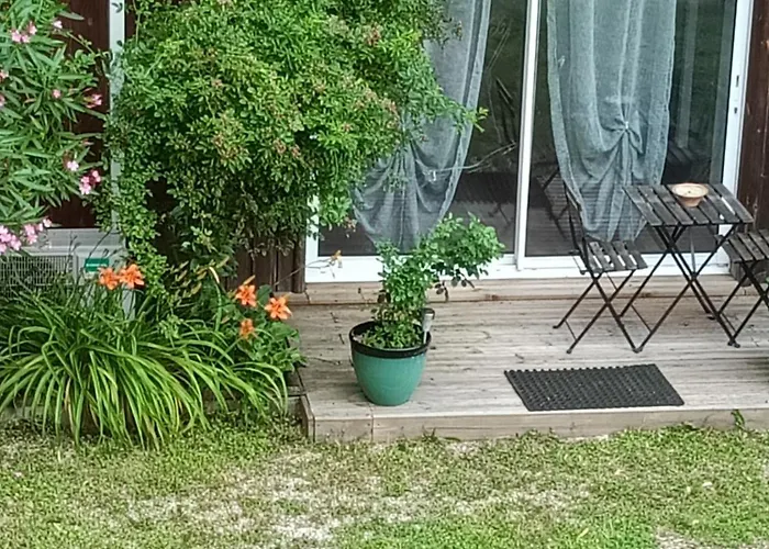 Charmant Appartement Riscle